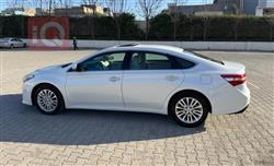 تويوتا أفالون